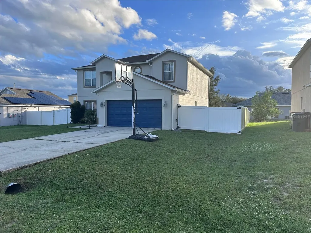 308 Erie Lane Kissimmee FL 34759