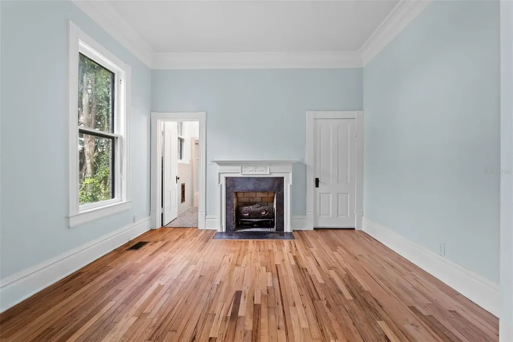 321 S Brooksville Avenue Brooksville FL 34601