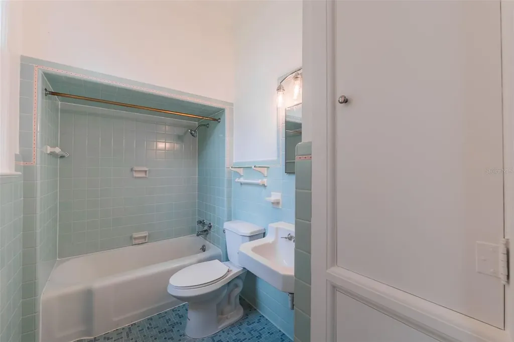 321 S Brooksville Avenue Brooksville FL 34601