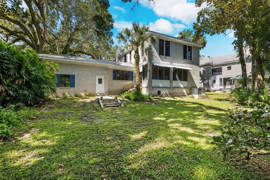 321 S Brooksville Avenue Brooksville FL 34601