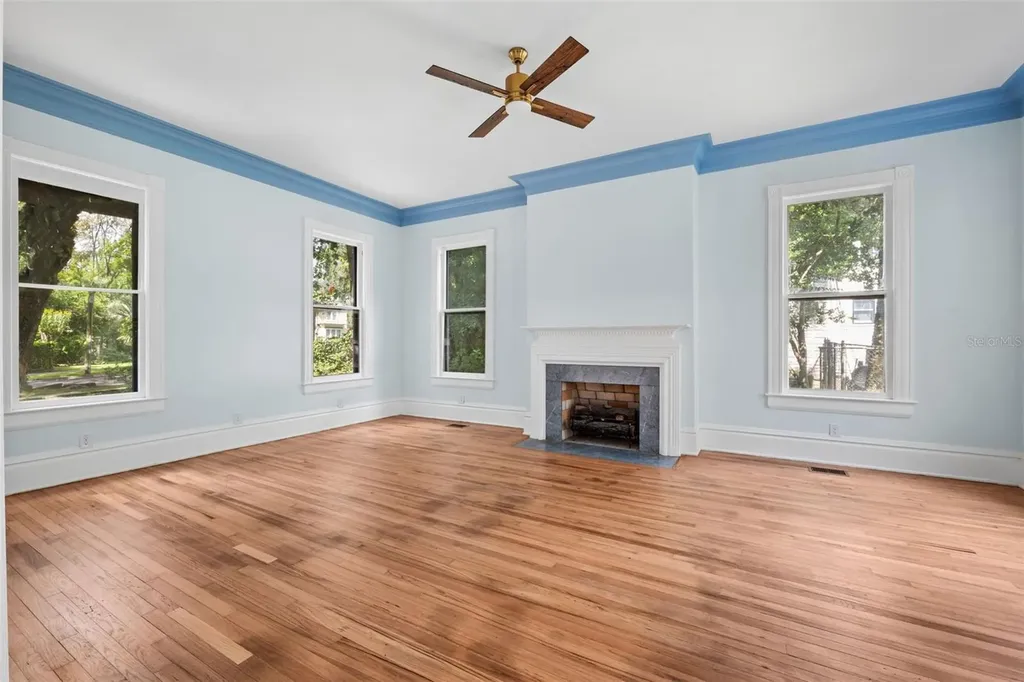 321 S Brooksville Avenue Brooksville FL 34601