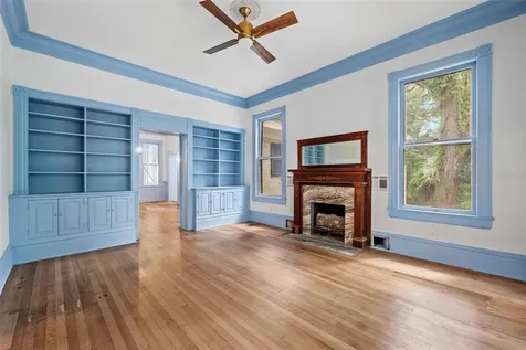 321 S Brooksville Avenue Brooksville FL 34601