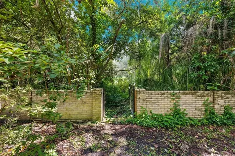 321 S Brooksville Avenue Brooksville FL 34601