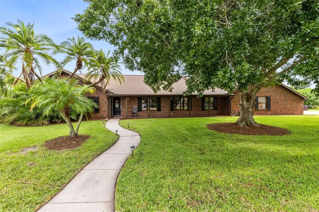 1800 Cherrywood Court Saint Cloud FL 34769