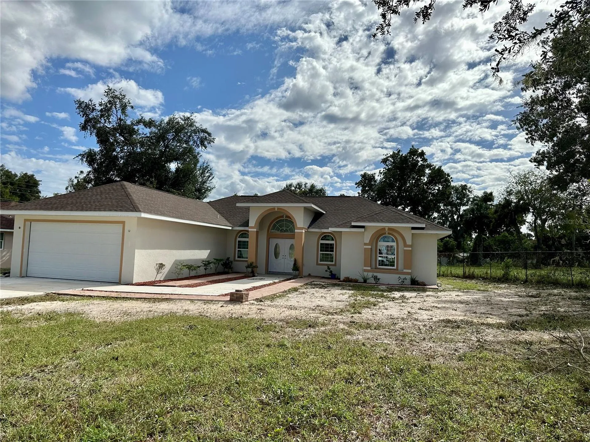 17271 E Peggy Avenue Avenue Mount Dora FL 32757