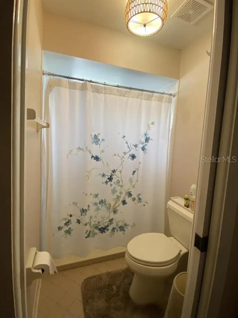 20 Bristol Lane Palm Coast FL 32137
