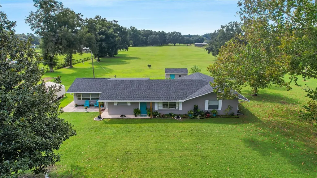 310 SE 160th Street Summerfield FL 34491