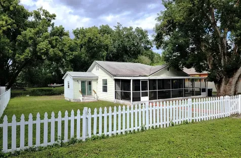 711 Mason Avenue Apopka FL 32703