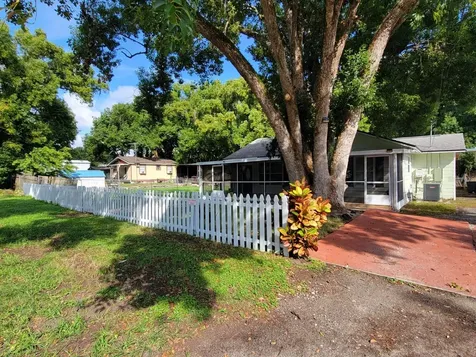 711 Mason Avenue Apopka FL 32703