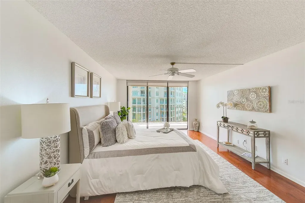 220 Belleview Boulevard Belleair FL 33756