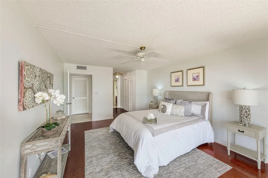 220 Belleview Boulevard Belleair FL 33756