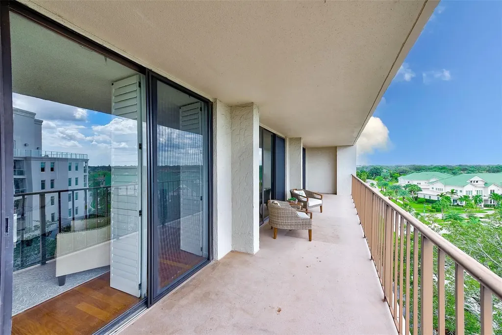 220 Belleview Boulevard Belleair FL 33756
