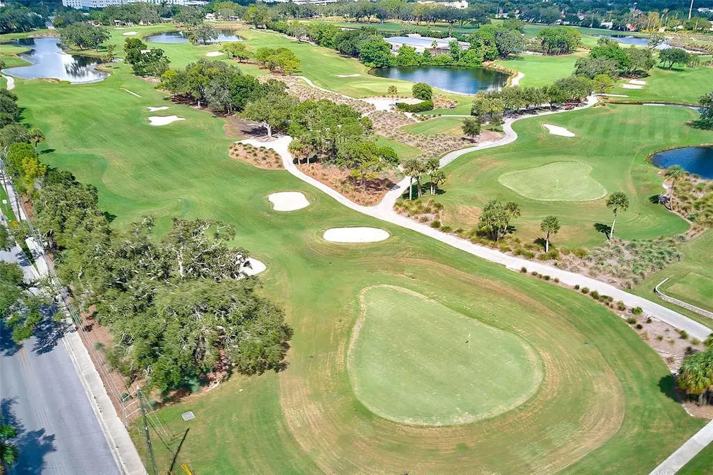 220 Belleview Boulevard Belleair FL 33756