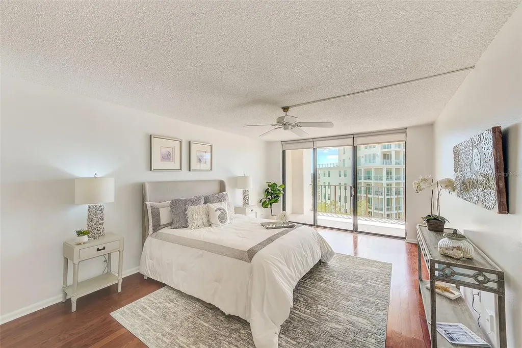 220 Belleview Boulevard Belleair FL 33756