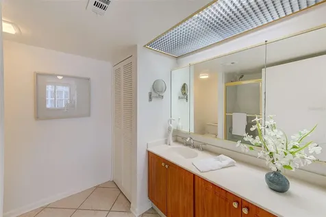 220 Belleview Boulevard Belleair FL 33756