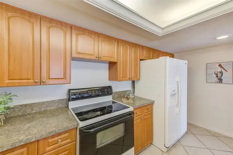 220 Belleview Boulevard Belleair FL 33756