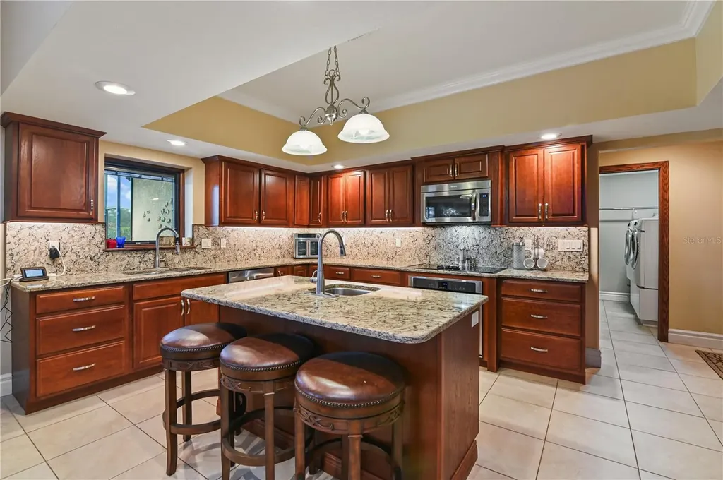 3933 Mammoth Grove Road Lake Wales FL 33898