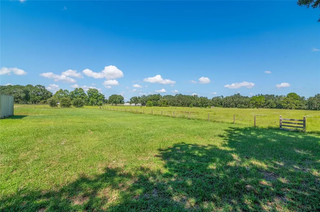 3933 Mammoth Grove Road Lake Wales FL 33898