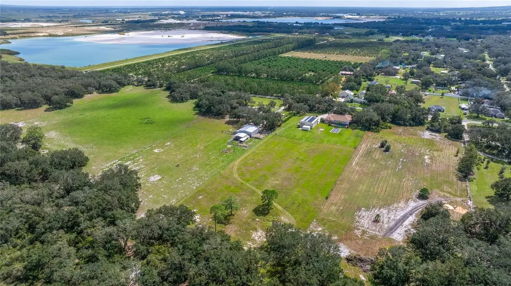 3933 Mammoth Grove Road Lake Wales FL 33898