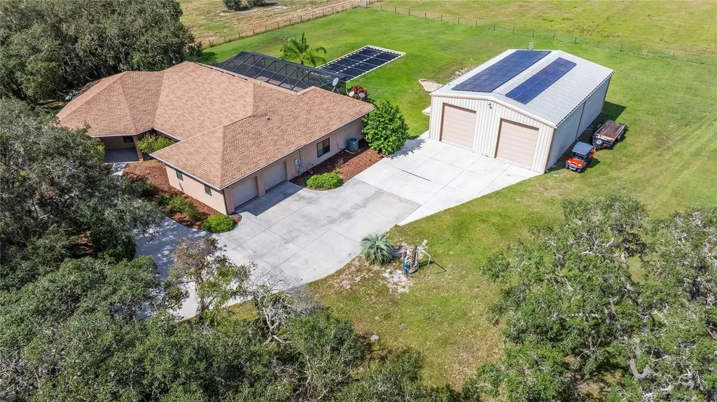 3933 Mammoth Grove Road Lake Wales FL 33898