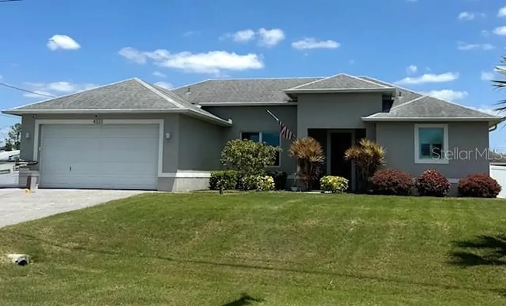 4333 NE 9th Avenue Cape Coral FL 33909
