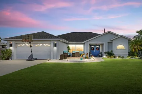 5819 2nd Avenue Drive NW Bradenton FL 34209