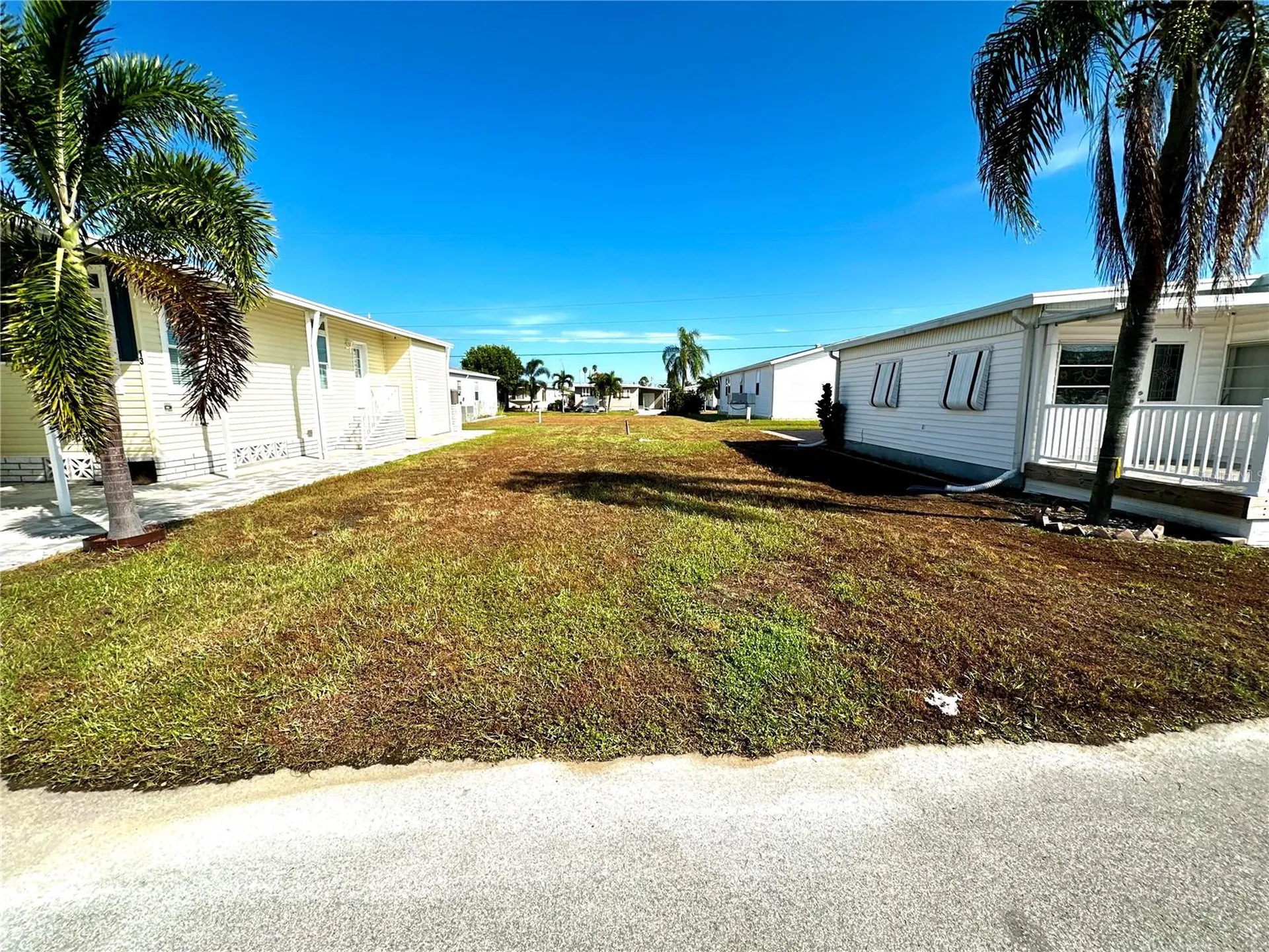 15 Flores Drive Palmetto FL 34221