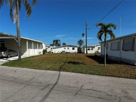 256 Jamaica Drive Palmetto FL 34221