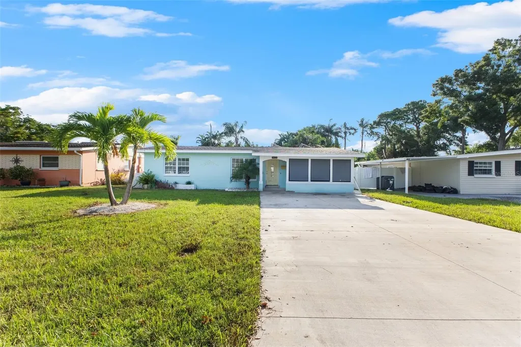 9023 Bay Street NE St Petersburg FL 33702