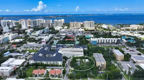 1569 7th Street Sarasota FL 34236