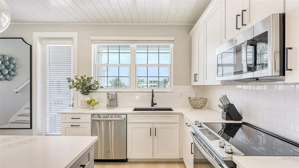 4325 Marina View Way Cortez FL 34215