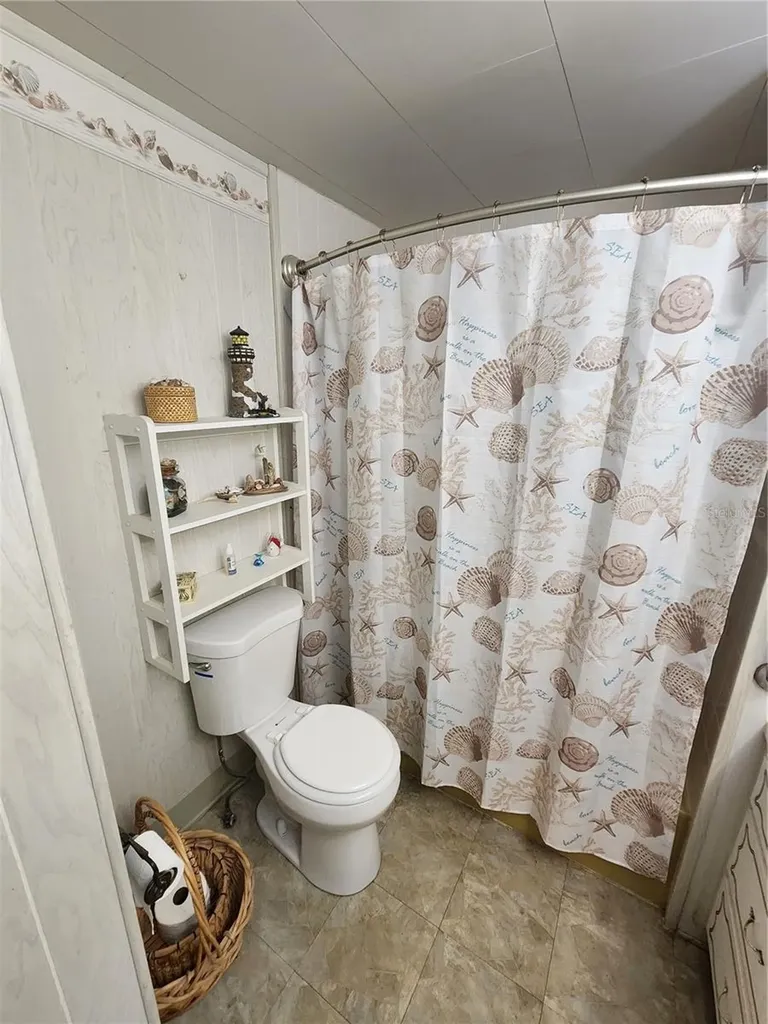 5317 Chateau Lane Bradenton FL 34207