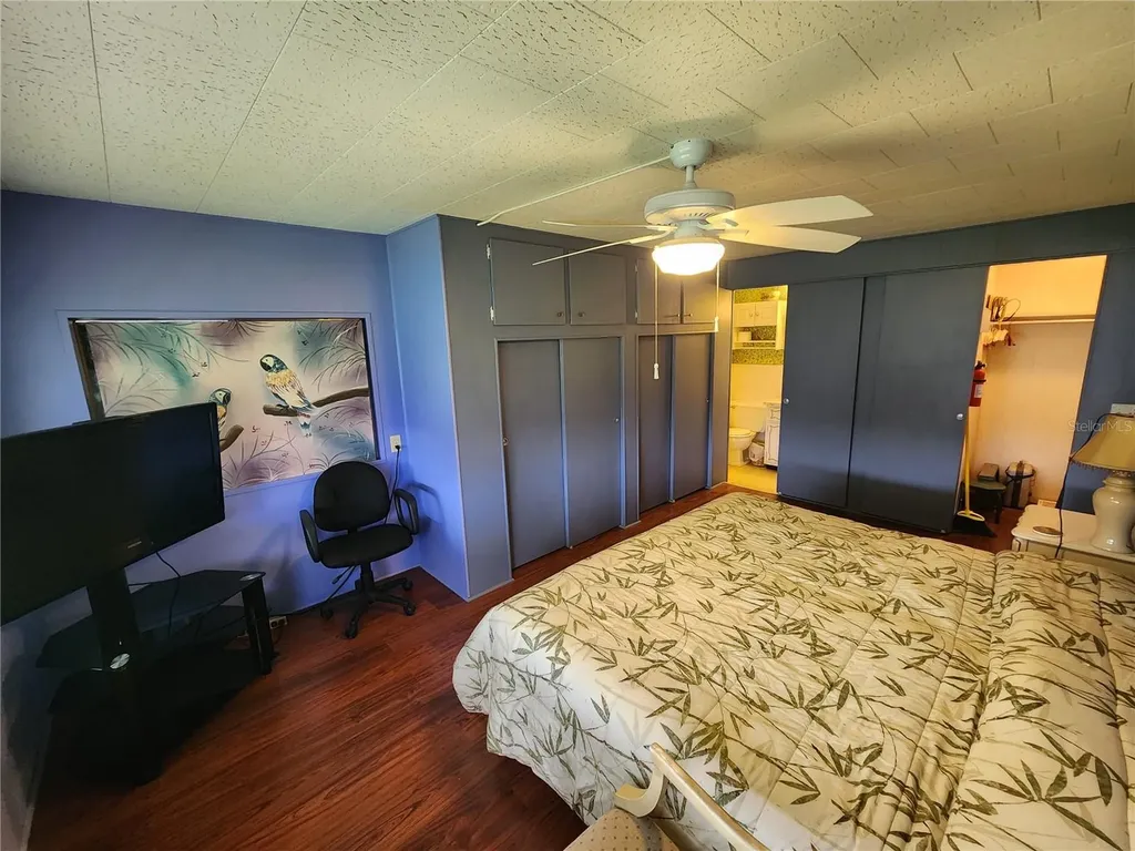 5317 Chateau Lane Bradenton FL 34207