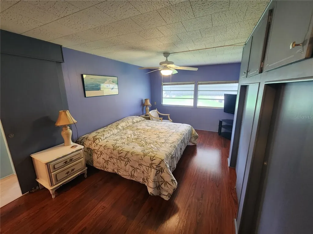 5317 Chateau Lane Bradenton FL 34207