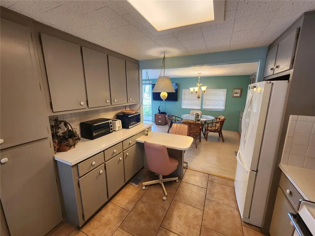 5317 Chateau Lane Bradenton FL 34207
