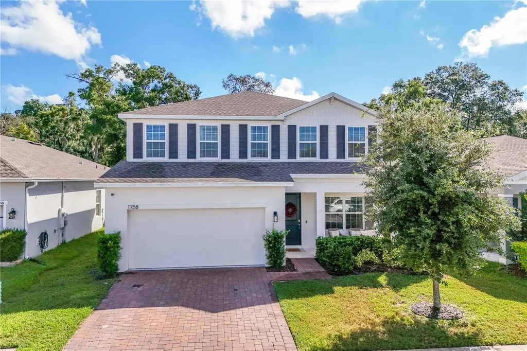 1758 Summer Rose Drive Mount Dora FL 32757