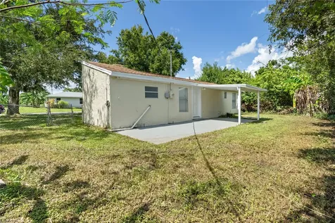 2624 Lee Street Punta Gorda FL 33950