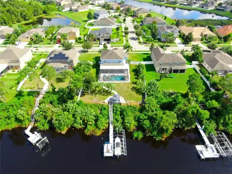 2602 Cumberland Cliff Drive Ruskin FL 33570
