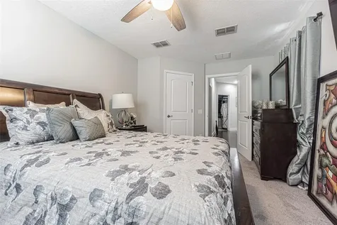 9136 Fox Sparrow Road Tampa FL 33626