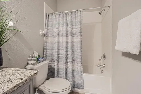 9136 Fox Sparrow Road Tampa FL 33626