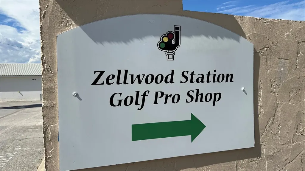 3517 S Citrus Circle Zellwood FL 32798