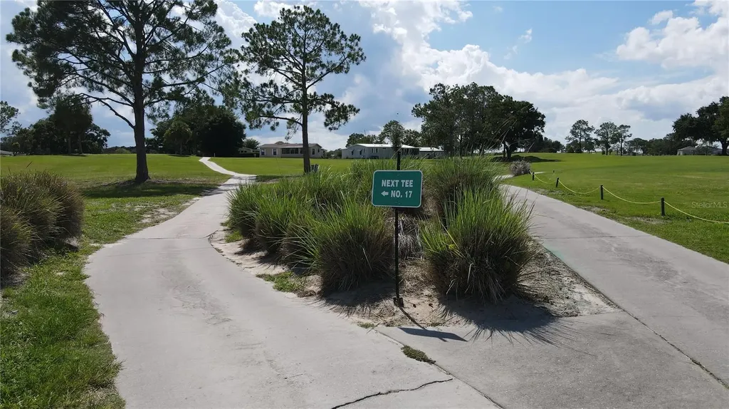 3517 S Citrus Circle Zellwood FL 32798