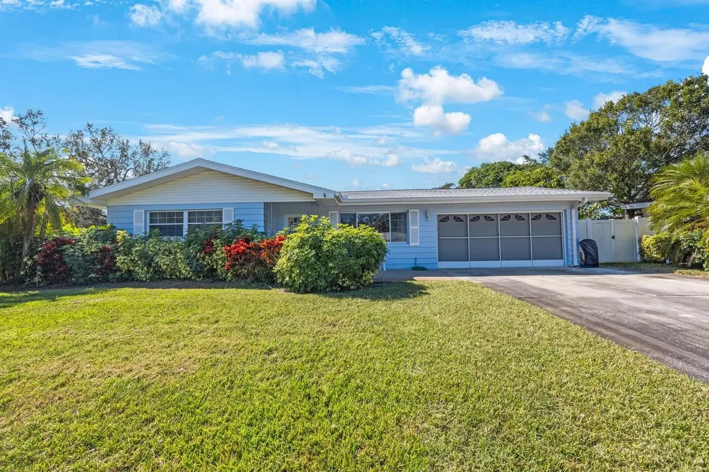 1121 19th Street SW Largo FL 33770
