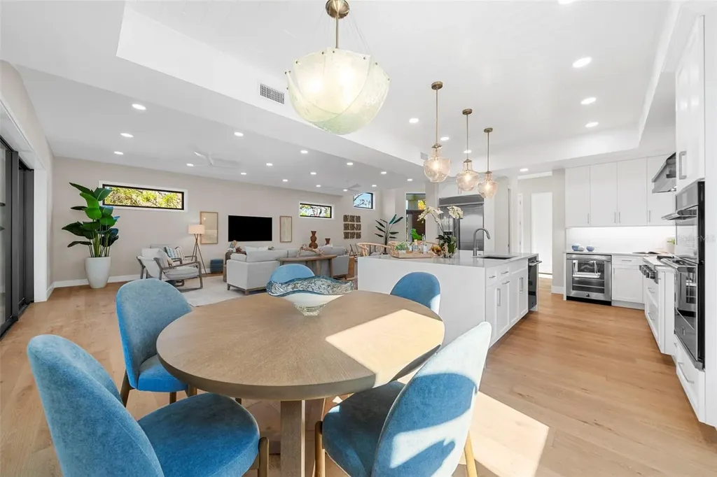 8030 Midnight Pass Road Sarasota FL 34242