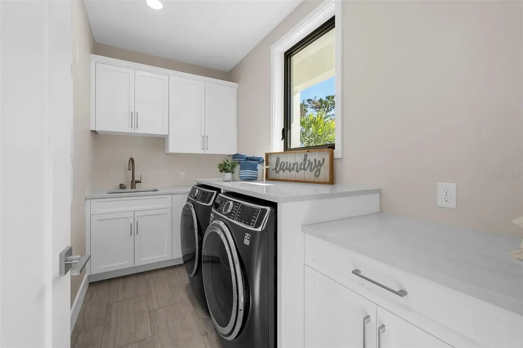 8030 Midnight Pass Road Sarasota FL 34242