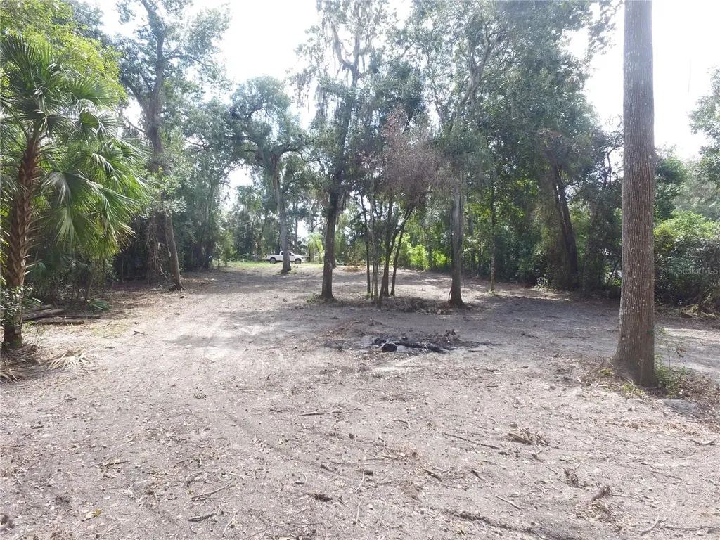 11581 E Hillcrest Court Floral City FL 34436