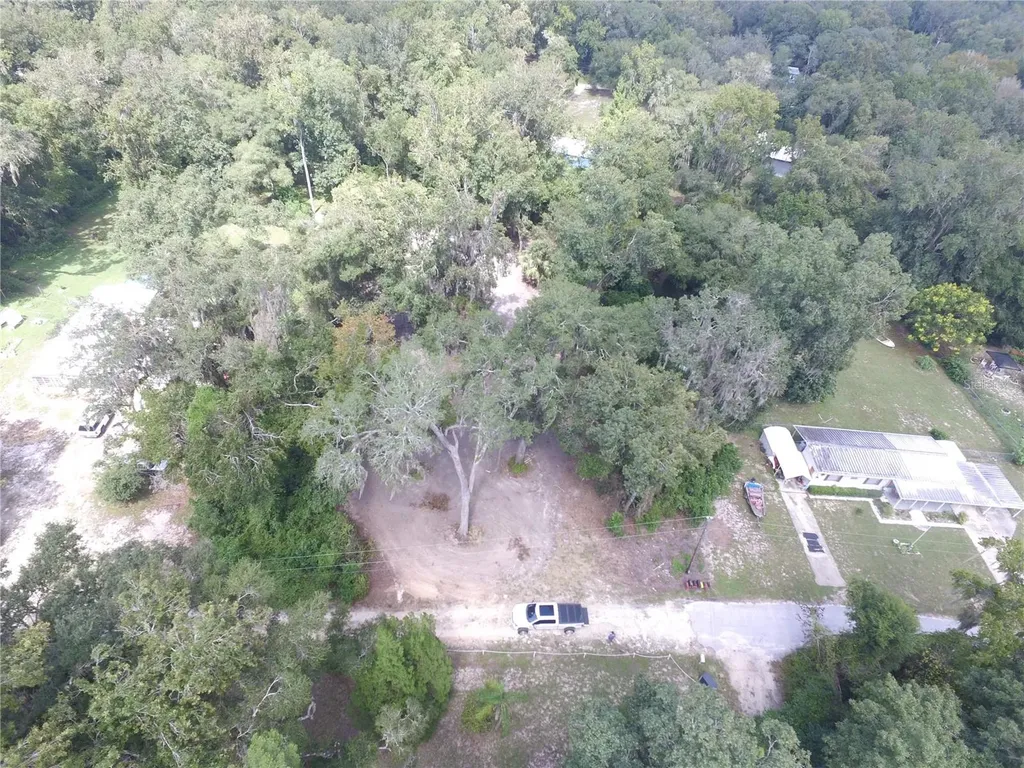11581 E Hillcrest Court Floral City FL 34436