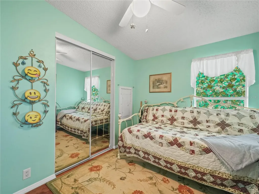 15 Pink Lady Lane Lake Wales FL 33898