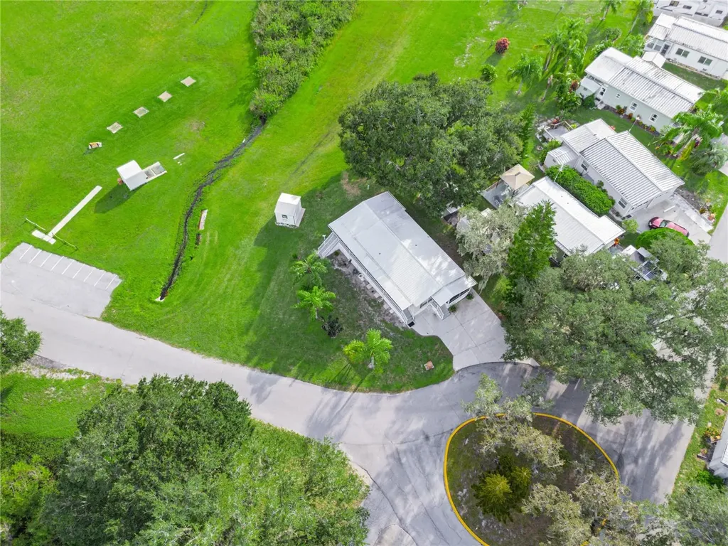 15 Pink Lady Lane Lake Wales FL 33898