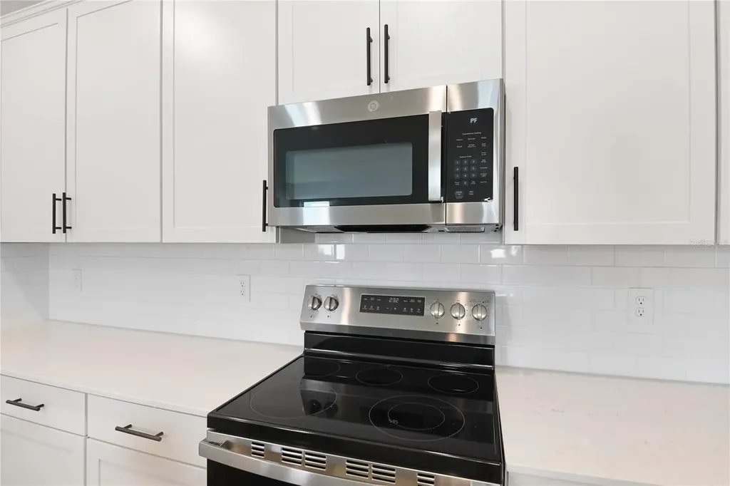 4235 Sawtooth Court Tavares FL 32778